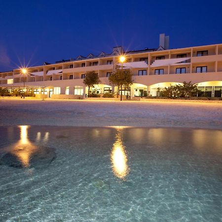 Family Hotel Pagus Паг Екстериор снимка