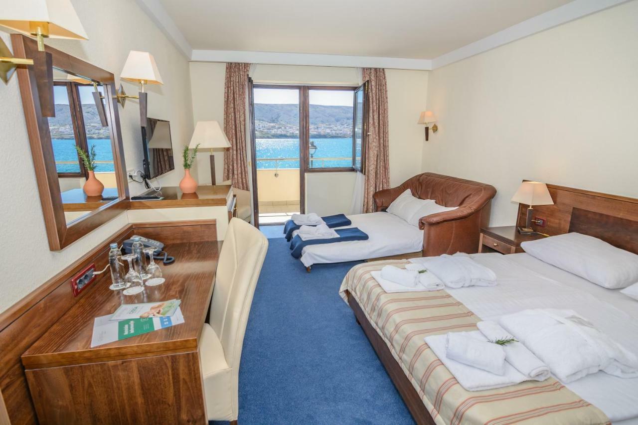 Family Hotel Pagus Паг Екстериор снимка